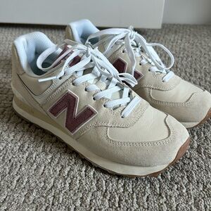 Women’s New Balance 574